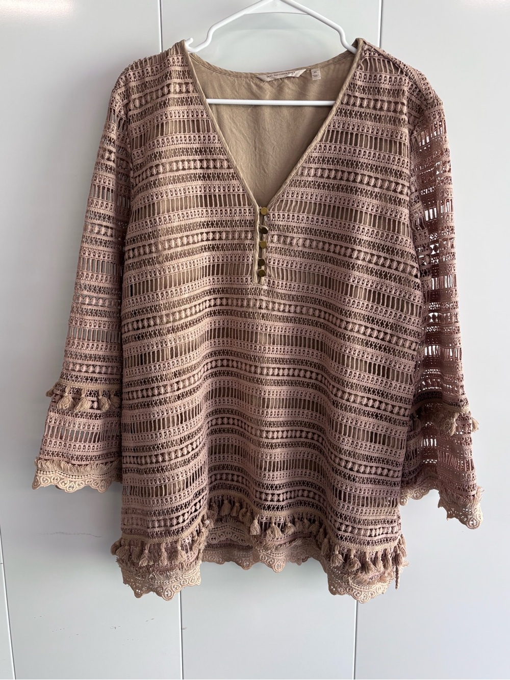 Soft Surroundings Lace Tunic Blouse XL Taupe V-Neck 3/4 Bell Tassel Fringe
